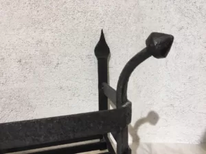 Antieke Elegante Smeedijzeren Vuurkorf