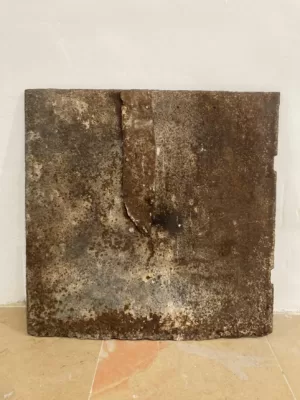 Gebarsten Antieke Bijbelse Haardplaat