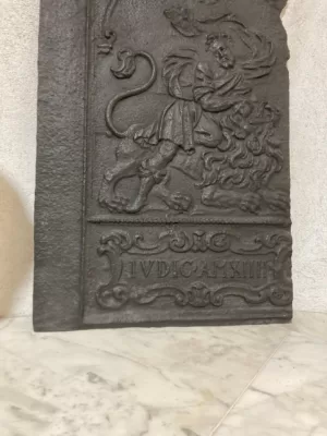Antieke Decoratieve Gietijzeren Haardplaat