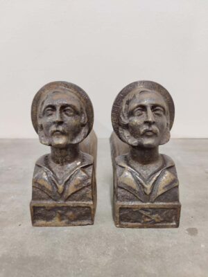 Andirons / Fire Dogs, Vagebond