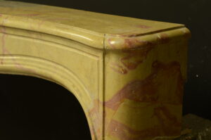 Gekleurde Louis XV Schouw