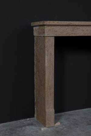 Kleine Strakke Kalkstenen Schouw