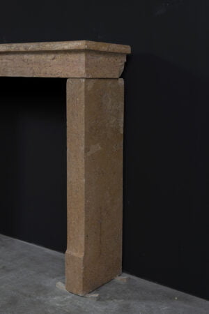 Kleine Strakke Kalkstenen Schouw