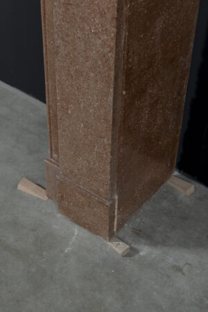 Antieke Rood Marmeren Schouw