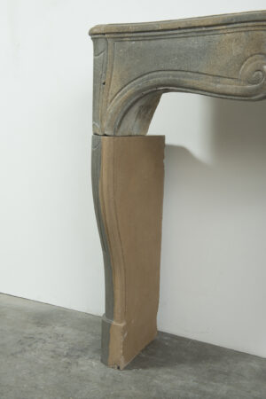 Kalkstenen Louis XV Schouw