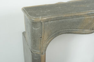 Kalkstenen Louis XV Schouw