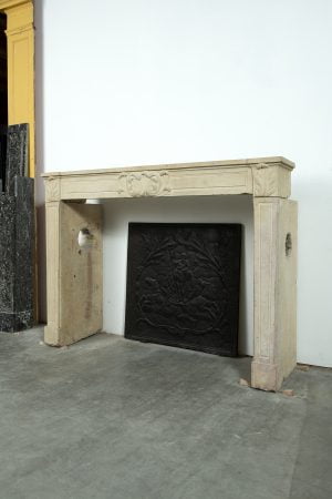 Kalkstenen Louis XVI Schouw