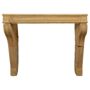 Hoge 18e-Eeuwse Franse Kalkstenen Schouw