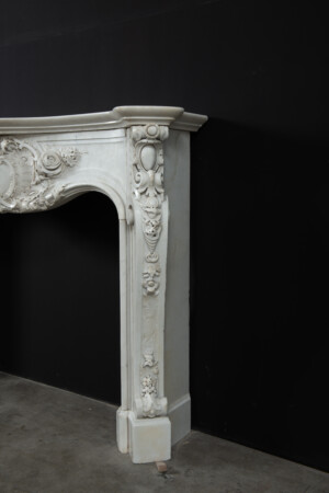 Marmeren Hollandse Louis XV schouw