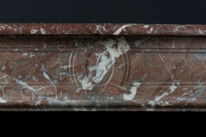 Roodmarmeren Louis XV Schouw