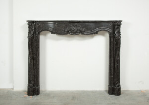 Hardstenen Rococo Schouw