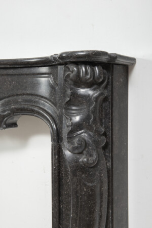 Hardstenen Rococo Schouw