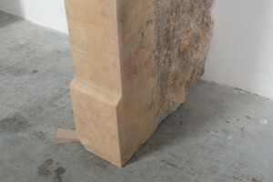 Rechte Roze Kalkstenen Schouw