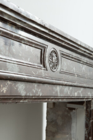 Rood Marmeren Demi-Lune Schouw