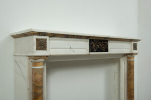 Marmeren Schouw met Brocatelle Pilaren