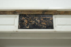 Marmeren Schouw met Brocatelle Pilaren