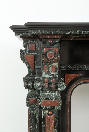 Zwart Mremeren Schouw met Gekleurde Opleg