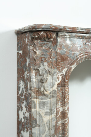 Monumentale Rococo schouw