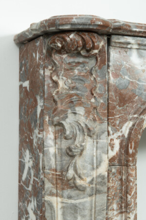 Monumentale Rococo schouw