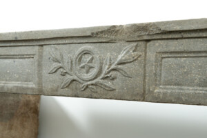 Antieke Kalkstenen Louis XVI Schouw