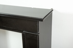 Rechte Hollandse Zwart Marmeren Schouw