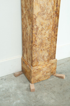 Brocatelle Console Schouw