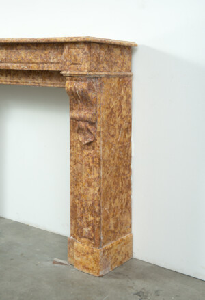 Gele Brocatelle Console Schouw