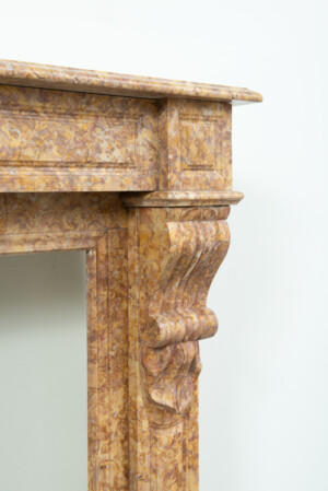 Gele Brocatelle Console Schouw