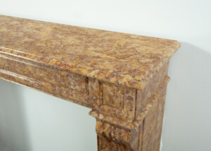 Gele Brocatelle Console Schouw