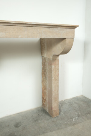 Gladde Kalkstenen Console Schouw