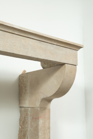 Gladde Kalkstenen Console Schouw