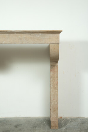 Gladde Kalkstenen Console Schouw