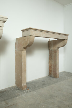 Gladde Kalkstenen Console Schouw