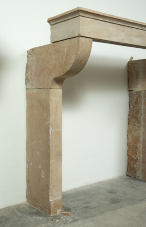 Gladde Kalkstenen Console Schouw