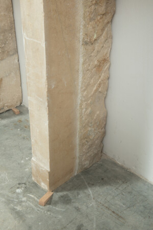 Gladde Kalkstenen Console Schouw