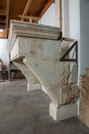 Grote Kalkstenen Louis XIII Schouw